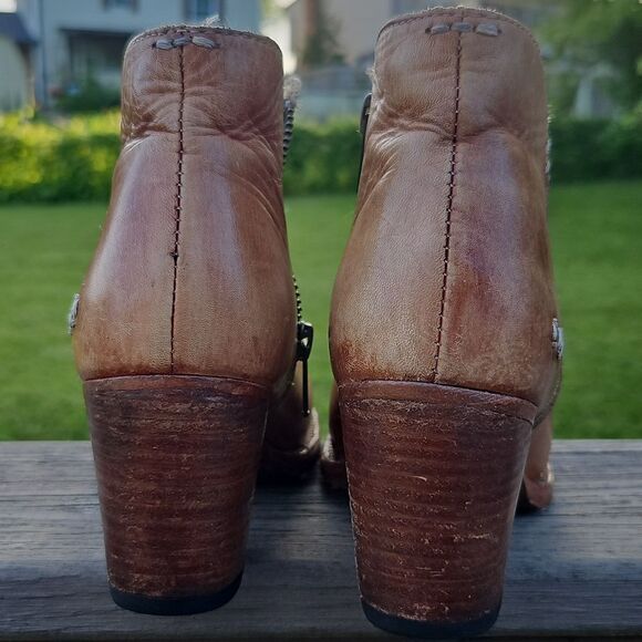 Bed Stu Yell Tan Distressed Leather Ankle Boots Size 6 - Picture 3 of 8